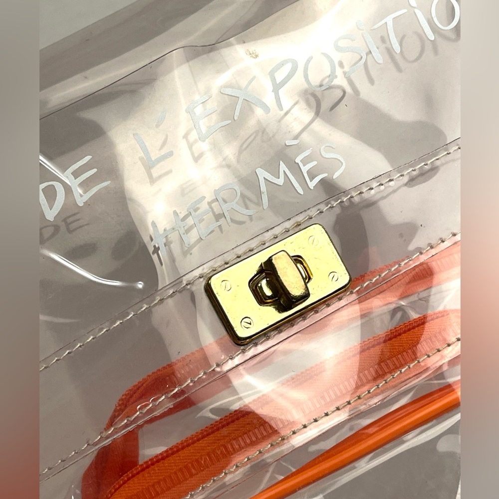 HERMES Vinyl Kelly Exhibition Tote Bag - Picture 6 of 13